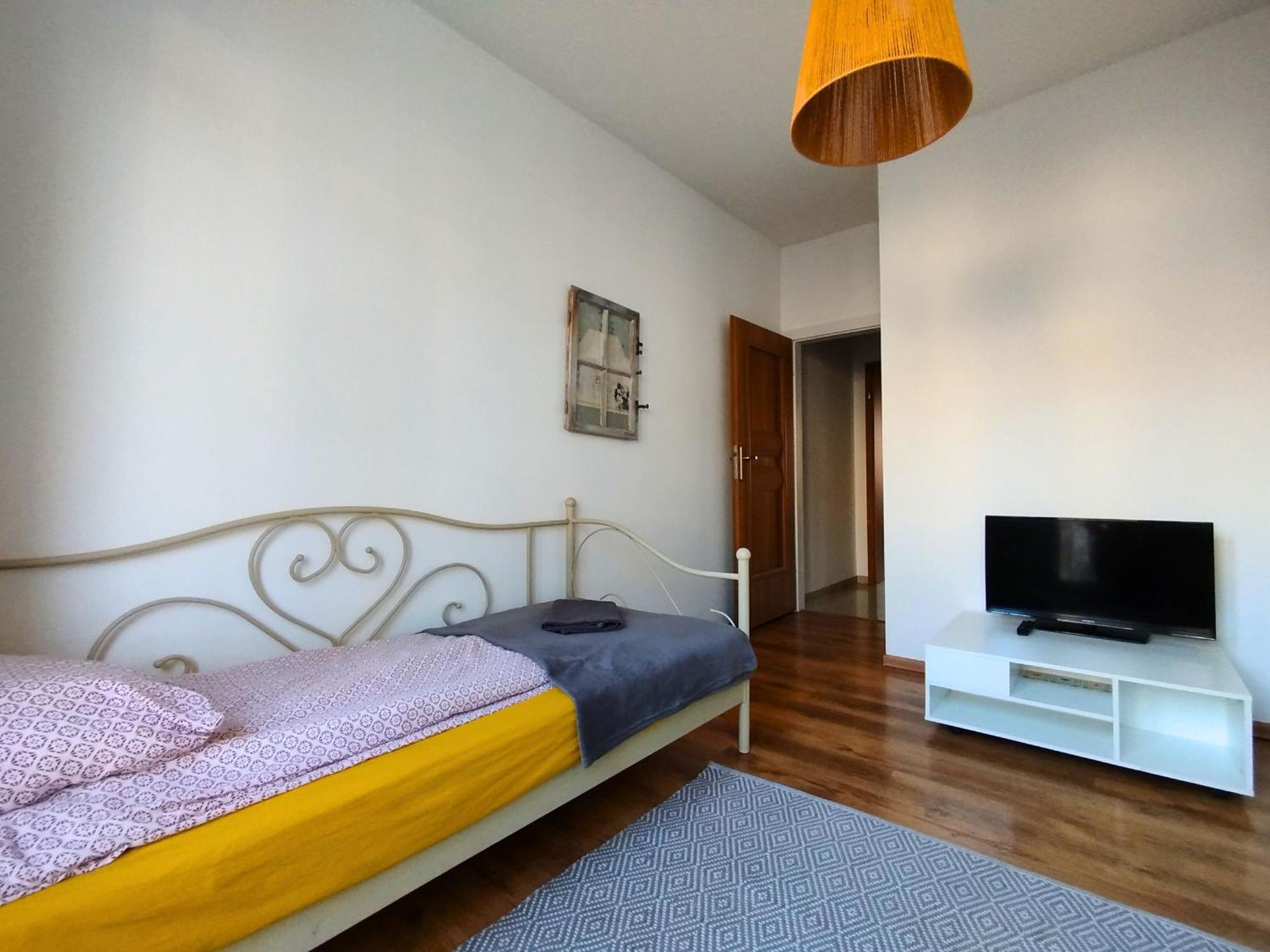 Apartament Z Ogrodem W Sercu Torunia Экстерьер фото