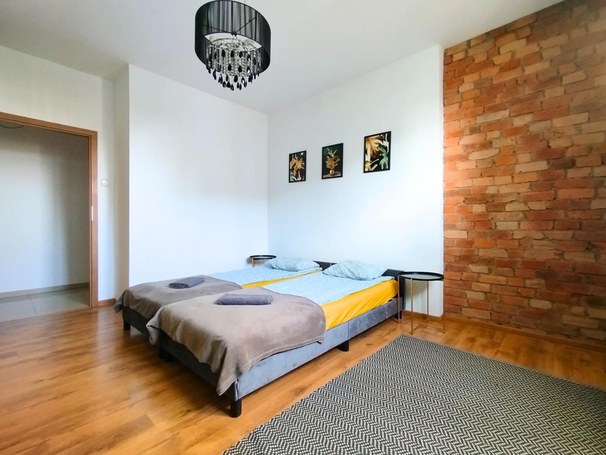 Apartament Z Ogrodem W Sercu Torunia Экстерьер фото